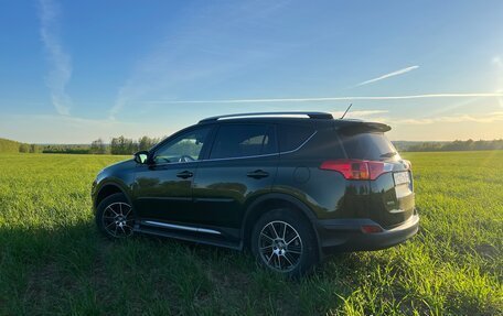 Toyota RAV4, 2013 год, 2 700 000 рублей, 9 фотография