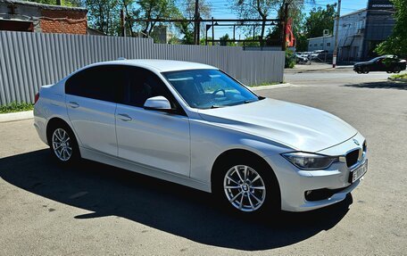 BMW 3 серия, 2013 год, 1 800 000 рублей, 8 фотография