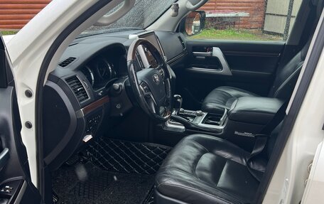 Toyota Land Cruiser 200, 2016 год, 5 250 000 рублей, 8 фотография