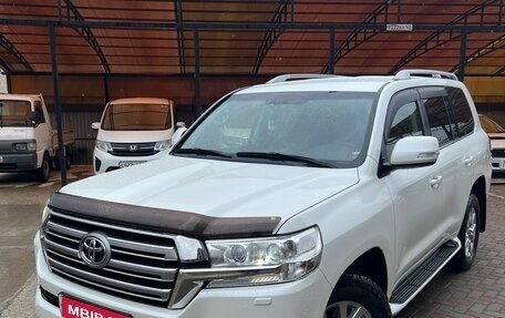 Toyota Land Cruiser 200, 2016 год, 5 250 000 рублей, 4 фотография