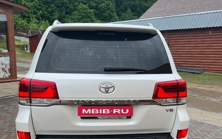 Toyota Land Cruiser 200, 2016 год, 5 250 000 рублей, 5 фотография