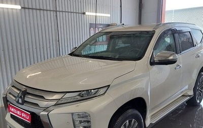 Mitsubishi Pajero Sport III рестайлинг, 2021 год, 3 990 000 рублей, 1 фотография