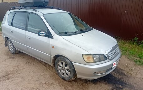 Toyota Picnic I, 1997 год, 320 000 рублей, 1 фотография