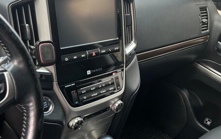 Toyota Land Cruiser 200, 2015 год, 5 250 000 рублей, 10 фотография