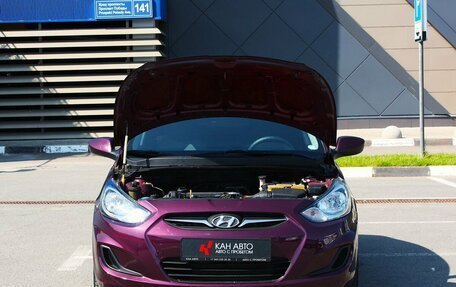 Hyundai Solaris II рестайлинг, 2011 год, 17 фотография