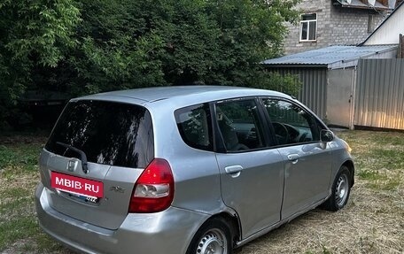 Honda Fit III, 2002 год, 155 000 рублей, 4 фотография