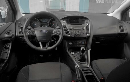 Ford Focus III, 2018 год, 959 000 рублей, 6 фотография