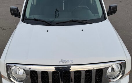 Jeep Liberty (Patriot), 2016 год, 1 500 000 рублей, 10 фотография