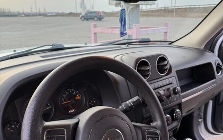 Jeep Liberty (Patriot), 2016 год, 1 500 000 рублей, 11 фотография
