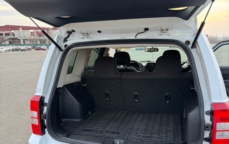 Jeep Liberty (Patriot), 2016 год, 1 500 000 рублей, 13 фотография