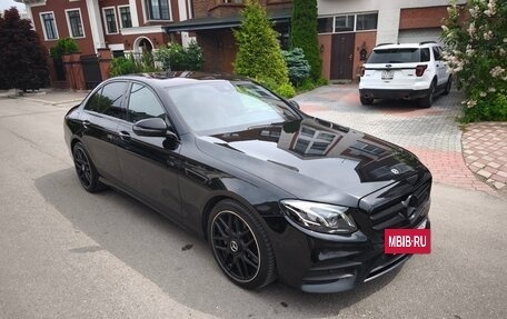 Mercedes-Benz E-Класс, 2019 год, 3 500 000 рублей, 2 фотография