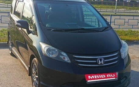 Honda Freed I, 2009 год, 1 100 000 рублей, 17 фотография