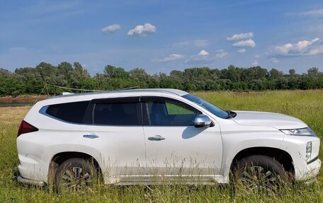 Mitsubishi Pajero Sport III рестайлинг, 2021 год, 3 990 000 рублей, 4 фотография