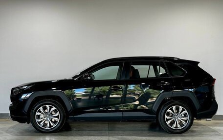 Toyota RAV4, 2024 год, 3 700 000 рублей, 5 фотография