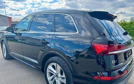Audi Q7, 2024 год, 8 070 600 рублей, 5 фотография