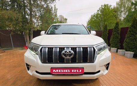 Toyota Land Cruiser Prado 150 рестайлинг 2, 2018 год, 5 700 000 рублей, 5 фотография