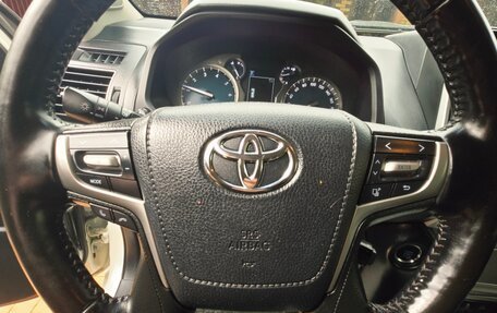 Toyota Land Cruiser Prado 150 рестайлинг 2, 2018 год, 5 700 000 рублей, 22 фотография