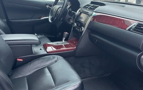 Toyota Camry, 2013 год, 1 670 000 рублей, 7 фотография