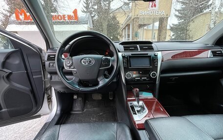 Toyota Camry, 2013 год, 1 670 000 рублей, 6 фотография