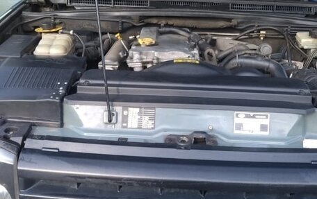 Land Rover Discovery III, 2004 год, 1 100 000 рублей, 32 фотография