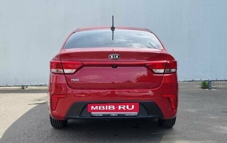 KIA Rio IV, 2020 год, 1 590 000 рублей, 6 фотография