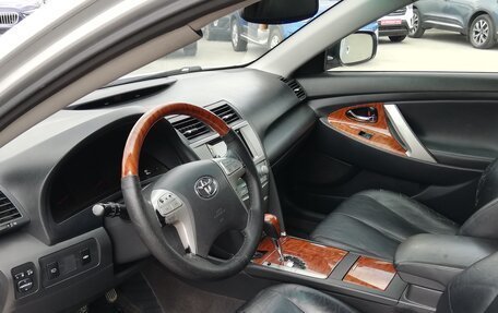 Toyota Camry, 2008 год, 749 000 рублей, 13 фотография