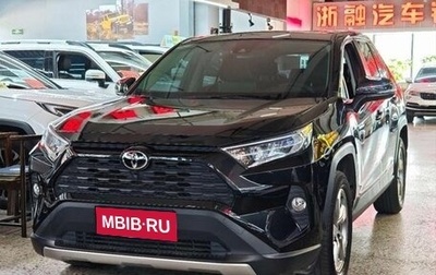 Toyota RAV4, 2021 год, 2 790 000 рублей, 1 фотография