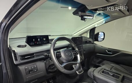 Hyundai Staria, 2023 год, 4 100 000 рублей, 7 фотография