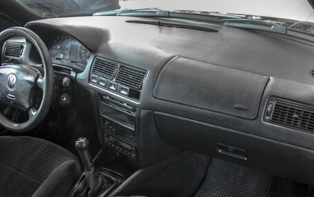 Volkswagen Golf IV, 1998 год, 499 000 рублей, 6 фотография