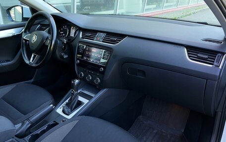 Skoda Octavia, 2017 год, 1 195 000 рублей, 9 фотография