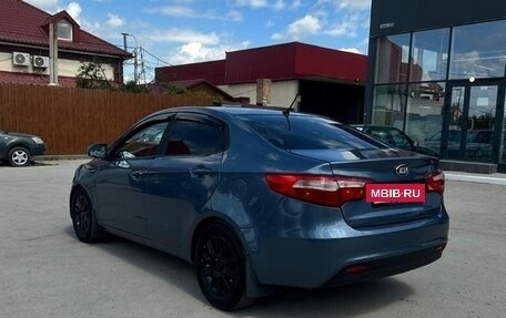 KIA Rio III рестайлинг, 2013 год, 810 000 рублей, 2 фотография
