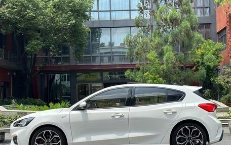 Ford Focus IV, 2021 год, 1 885 000 рублей, 3 фотография