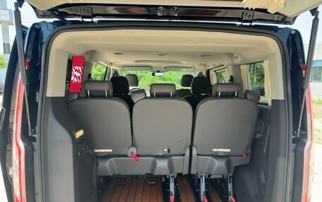Ford Tourneo Custom I рестайлинг, 2020 год, 2 430 000 рублей, 6 фотография
