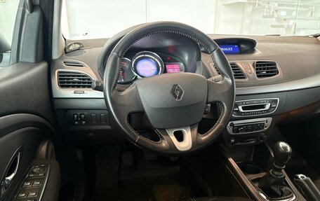 Renault Fluence I, 2013 год, 890 000 рублей, 10 фотография