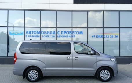 Hyundai H-1 II рестайлинг, 2019 год, 2 870 000 рублей, 6 фотография