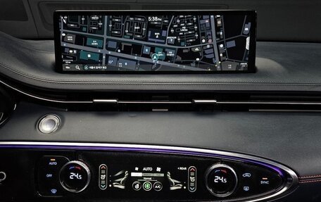 Genesis GV70, 2021 год, 3 140 000 рублей, 11 фотография