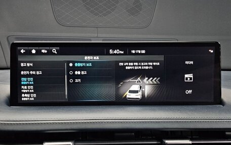 Genesis GV70, 2021 год, 3 140 000 рублей, 13 фотография