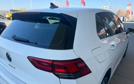 Volkswagen Golf VIII, 2022 год, 1 495 000 рублей, 6 фотография