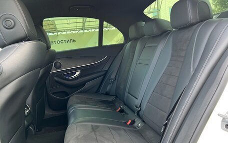 Mercedes-Benz E-Класс, 2019 год, 3 290 000 рублей, 14 фотография