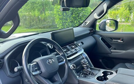 Toyota Land Cruiser, 2021 год, 9 950 000 рублей, 10 фотография