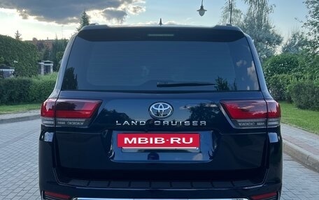 Toyota Land Cruiser, 2021 год, 9 950 000 рублей, 4 фотография