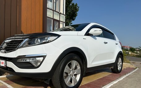 KIA Sportage III, 2011 год, 1 350 000 рублей, 2 фотография