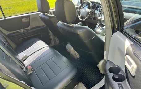 Toyota Highlander III, 2005 год, 1 077 000 рублей, 18 фотография