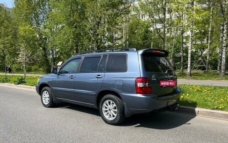 Toyota Highlander III, 2005 год, 1 077 000 рублей, 13 фотография