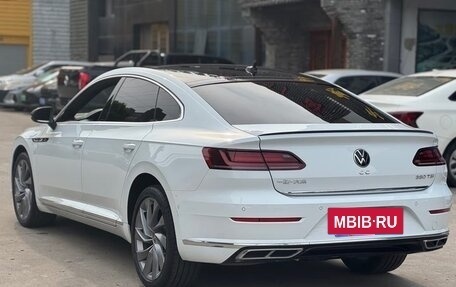 Volkswagen Arteon I, 2022 год, 2 420 020 рублей, 2 фотография