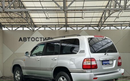 Toyota Land Cruiser 100 рестайлинг 2, 2006 год, 1 565 000 рублей, 3 фотография