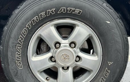 Toyota Land Cruiser 100 рестайлинг 2, 2006 год, 1 565 000 рублей, 15 фотография