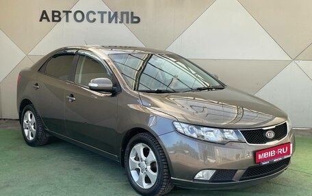 KIA Cerato III, 2010 год, 715 000 рублей, 3 фотография