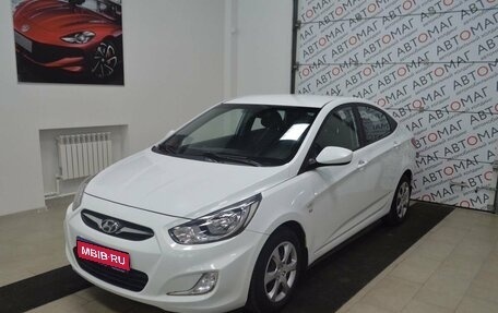 Hyundai Solaris II рестайлинг, 2012 год, 737 000 рублей, 1 фотография