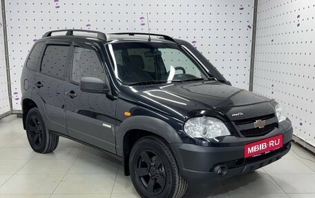 Chevrolet Niva I рестайлинг, 2015 год, 640 000 рублей, 3 фотография